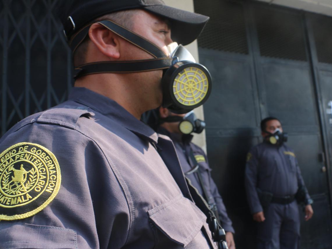 Empresarios entrega 100 respiradores químicos para guardias del Sistema Penitenciario