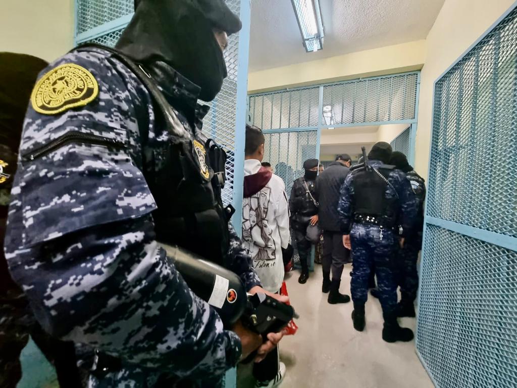 Para fortalecer protocolos de seguridad trasladan a privados de libertad al Centro de Detención para Hombres Fraijanes II