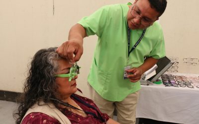 Realizan evaluación oftalmológica al personal penitenciario